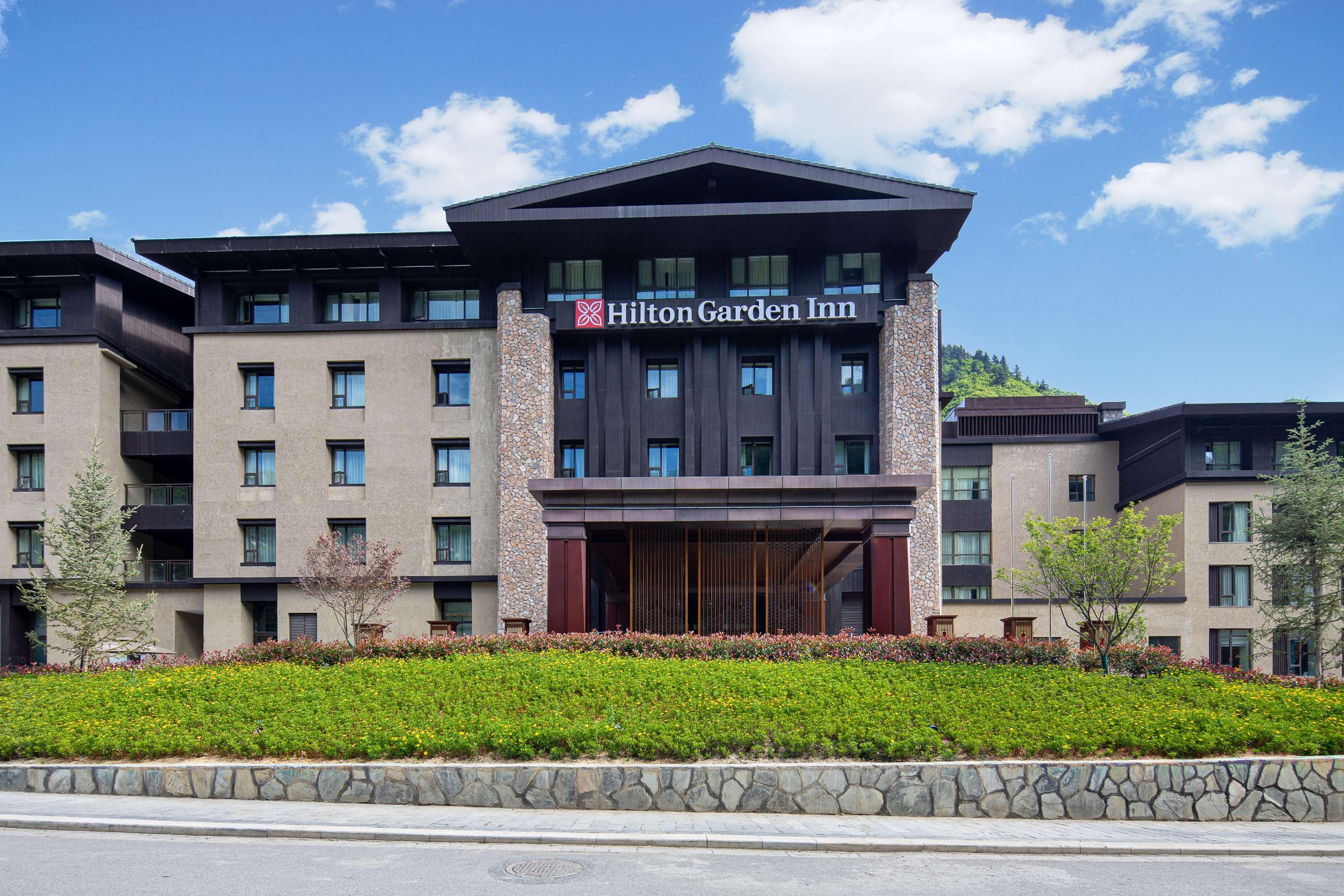 ฮิลตัน จิ้วจ่ายโกว รีสอร์ต Hotel Zhangzha Town ภายนอก รูปภาพ