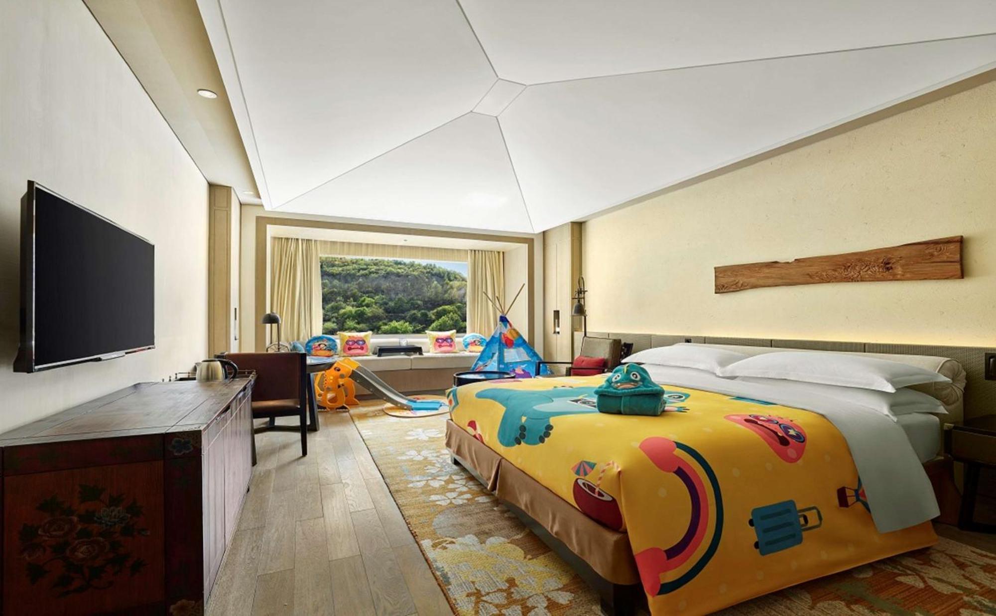 ฮิลตัน จิ้วจ่ายโกว รีสอร์ต Hotel Zhangzha Town ภายนอก รูปภาพ